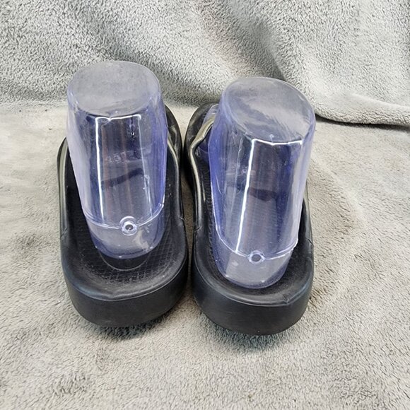 Oofos Shoes Womens 8 Gold Black Oolala Thong Comfort Recovery Sandals *Read* - Picture 6 of 13